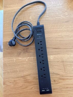 Black 6-Outlet Power Strip surge protector with USB Ports 5 feet